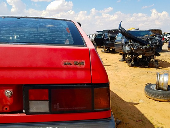 EN EL PATIO: 1987 HONDA CRX