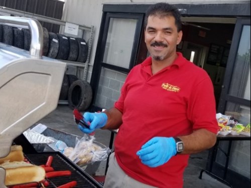 EMPLEADO DESTACADO: JESÚS ÁLVAREZ, BIRMINGHAM, AL